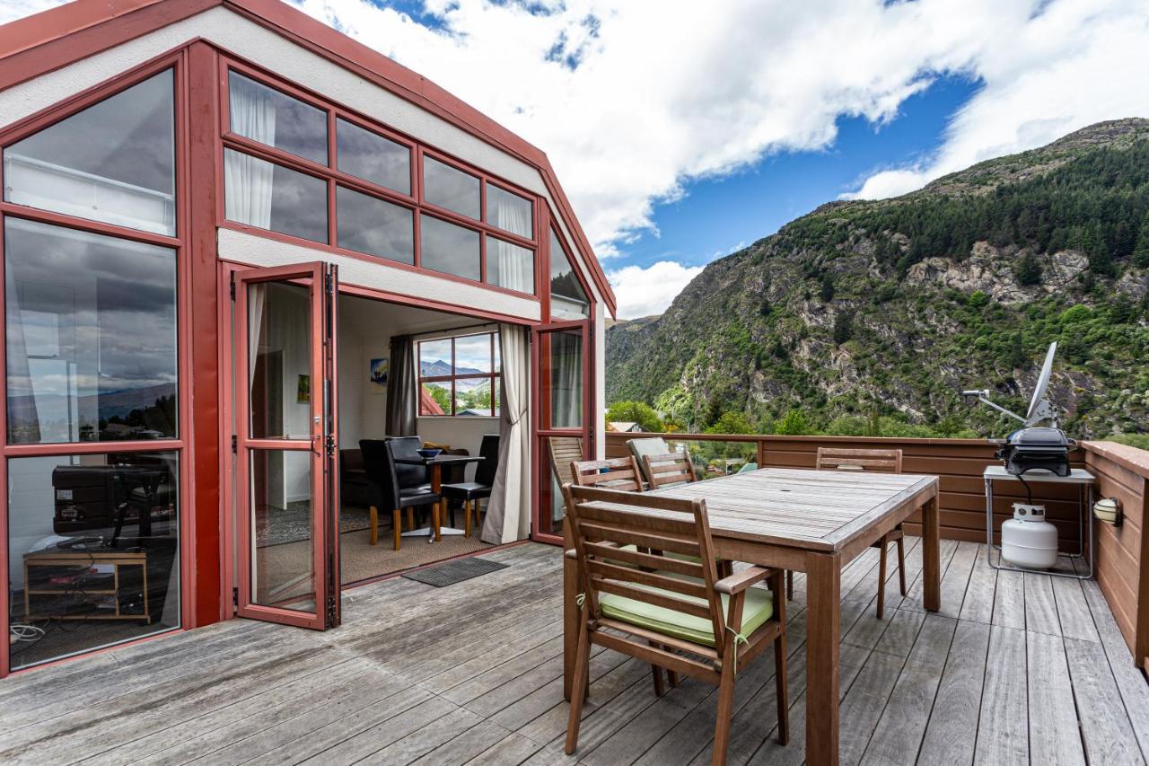 Hot Tub And Views Over Central Queenstown - Entire Holiday House Esterno foto