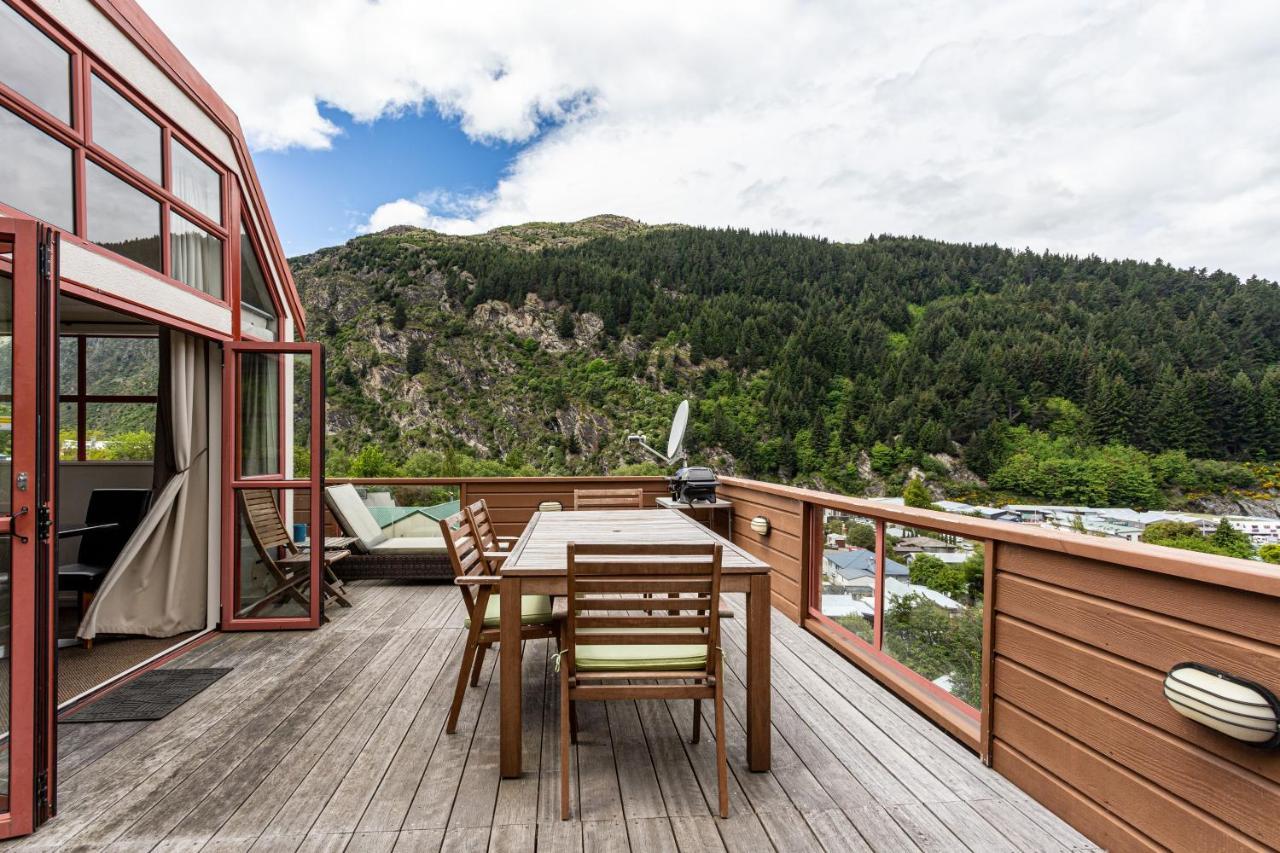 Hot Tub And Views Over Central Queenstown - Entire Holiday House Esterno foto