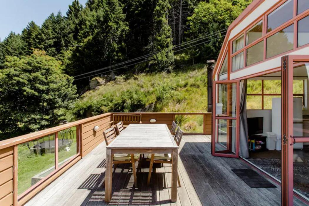 Hot Tub And Views Over Central Queenstown - Entire Holiday House Esterno foto